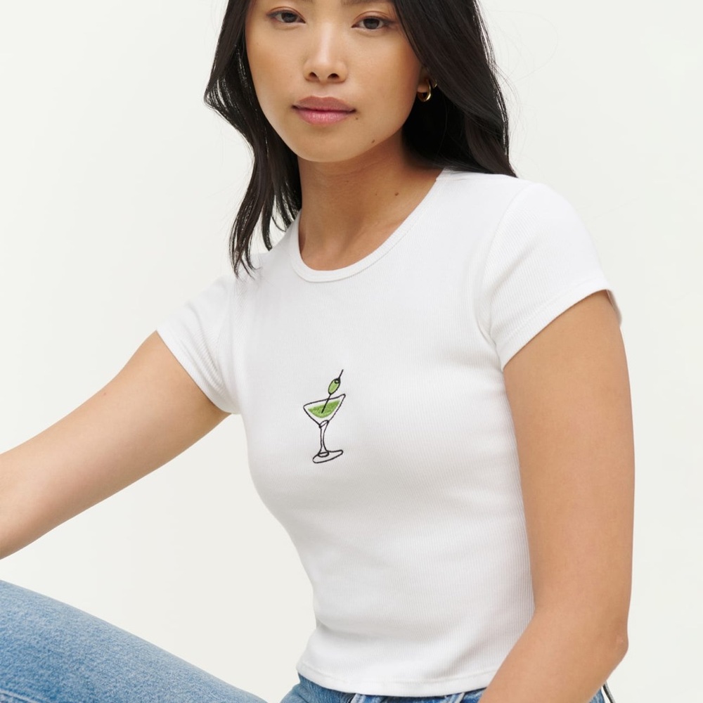 Muse Tee in Happy Hour